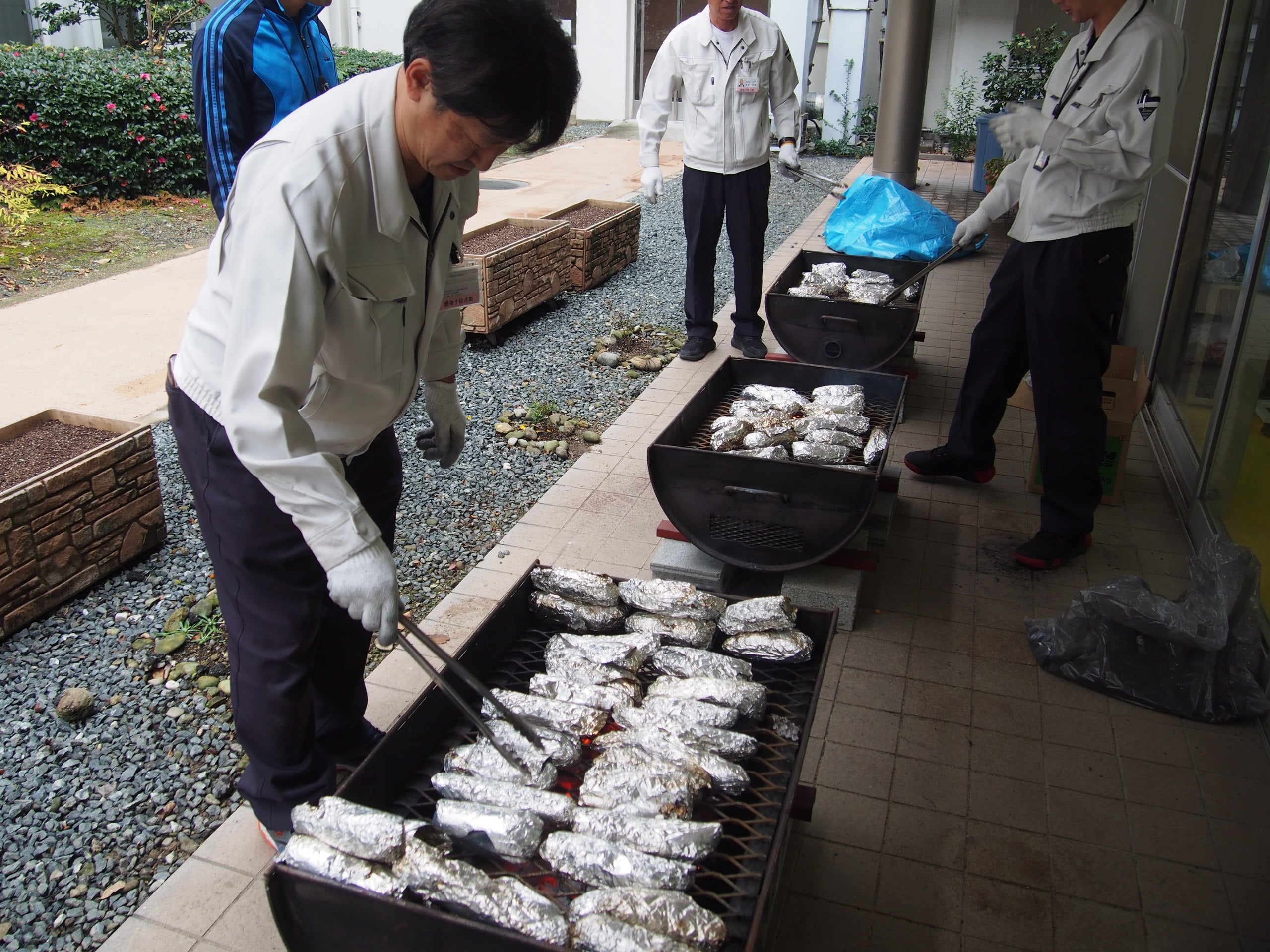 焼き芋の会