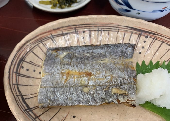 【昼食】タチウオの塩焼き