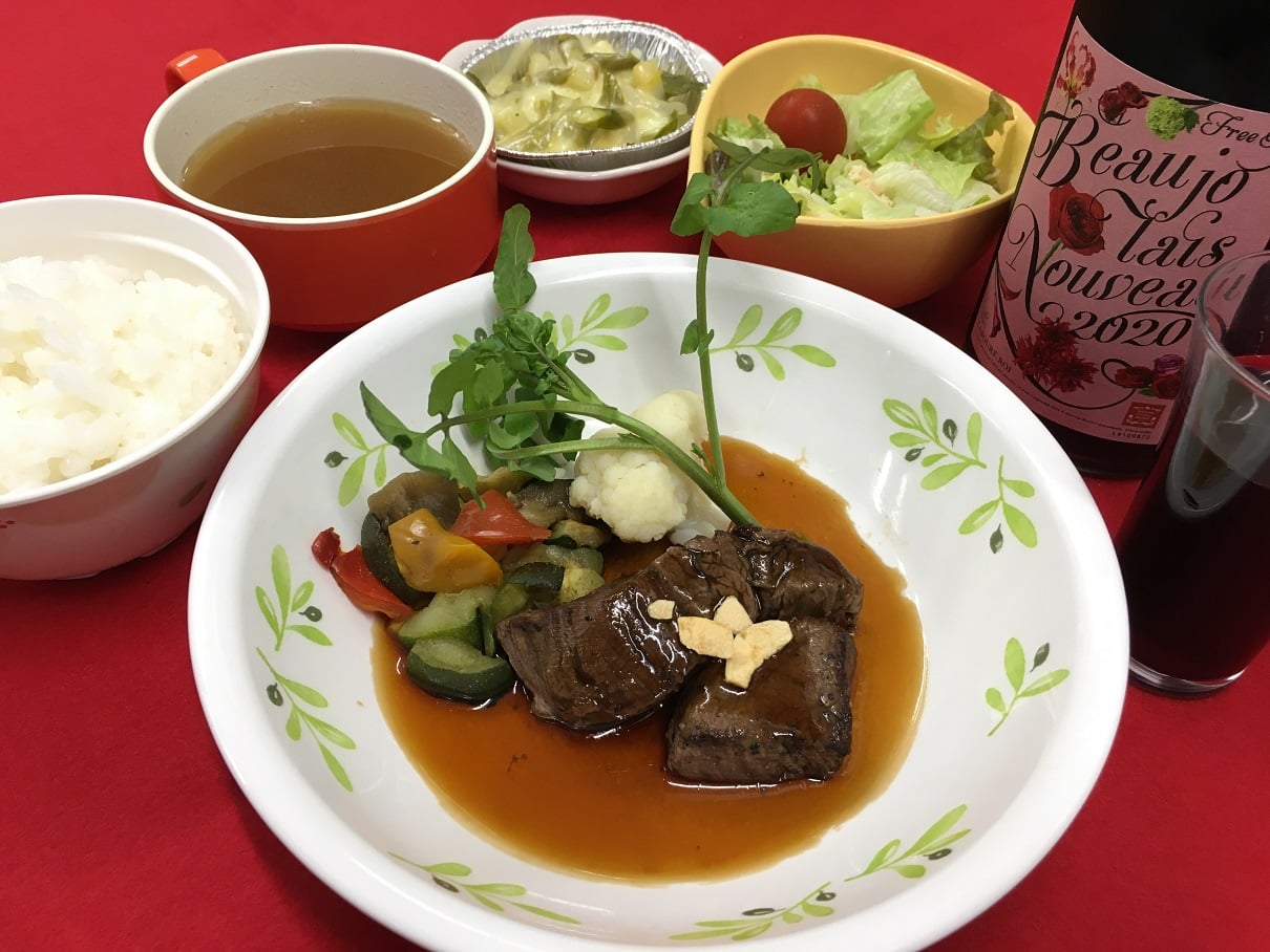 A食