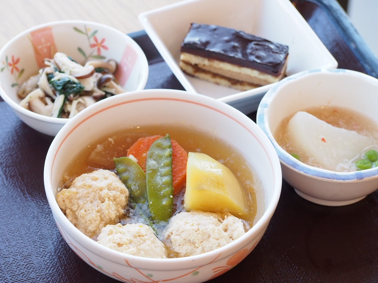 Ｂ食「柚子団子の炊き合わせ」