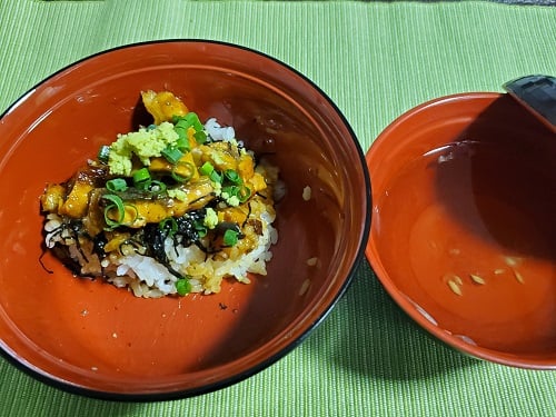 半分は薬味とお出しで・・