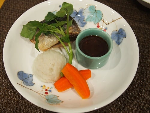 A食：ブリのステーキ