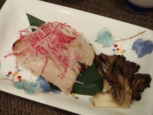 B食：もち豚ロースの塩麹焼き