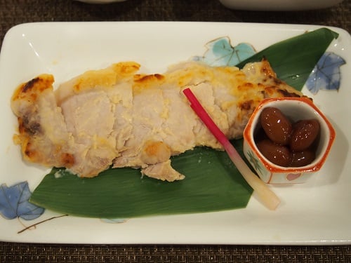 B食：もち豚ロースの西京焼き