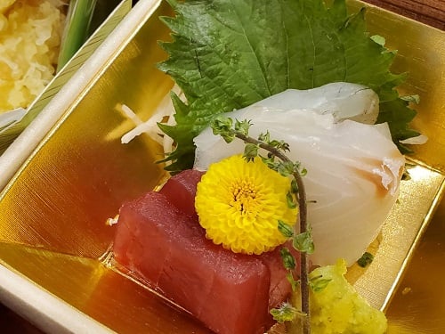 ■お造り（本まぐろ・すずき）
