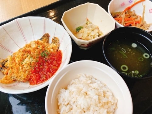 B食：イワシのチーズ焼き