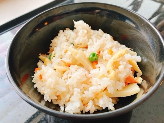 旬の炊き込みご飯
