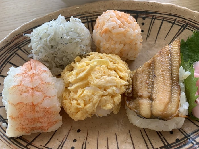 【昼食】手まり寿司
