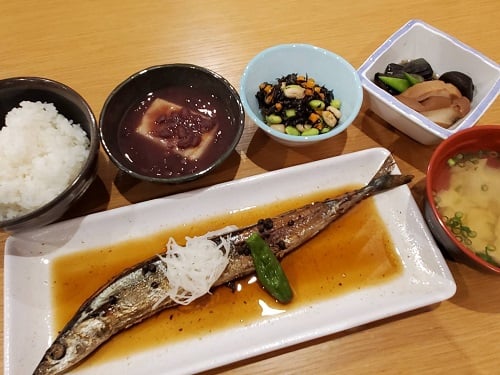 B：さんまの有馬煮