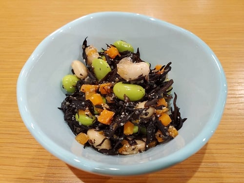 ひじきと枝豆の和え物