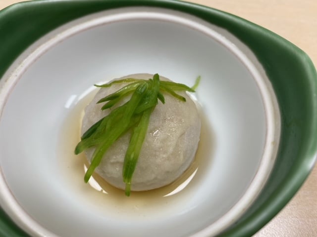 ねっとりとした食感が嬉しい、里芋まんじゅう。