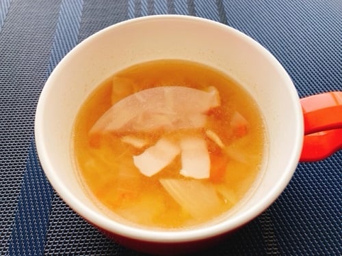 腹もちの良い具だくさんの野菜スープ！