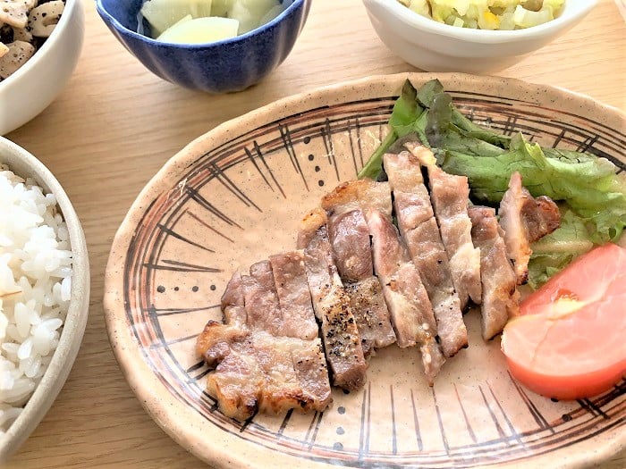 【昼食】豚ロースの塩麹焼き