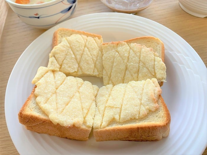 【昼食】メロンパントースト
