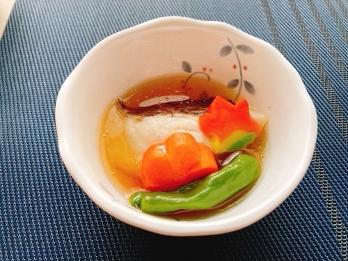 蒸し物：鯛と生麩の生姜あん