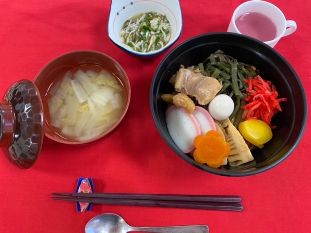 素朴だけれど、一つ一つの素材の味が際立っています。