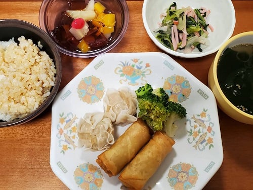 B：春巻き・焼売盛り合わせ