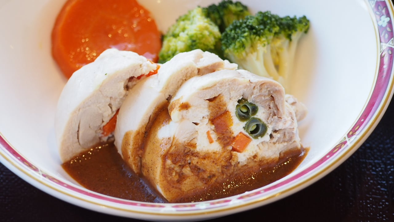 鶏肉のガランティーヌ