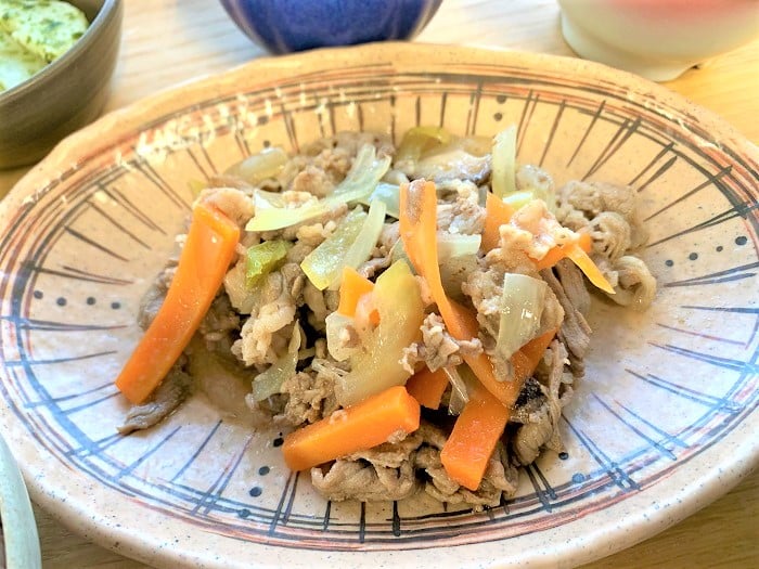 【夕食】牛肉と野菜の炒め物