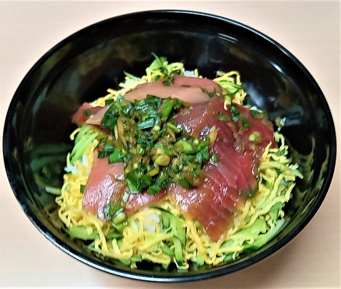 【三崎まぐろの変わり漬け丼】