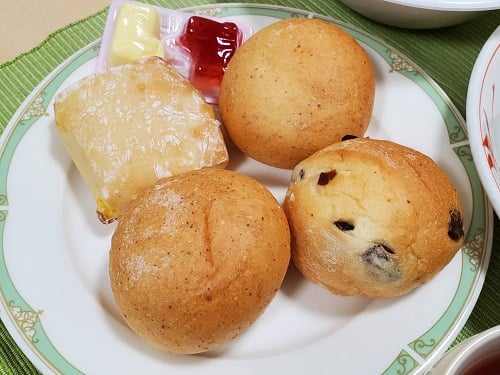 ■パン盛り合わせ