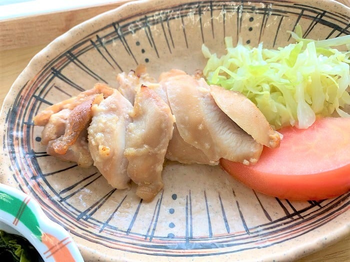 【昼食】鶏肉の塩麹焼き