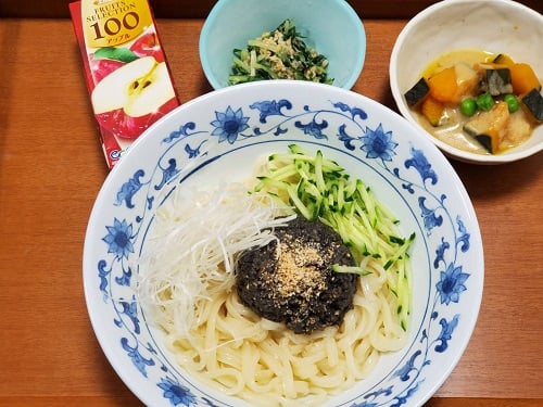 B食：盛岡じゃじゃ麺