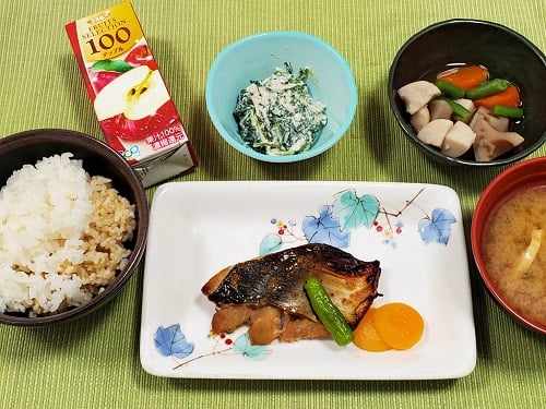 B食：鯵の醤油麹焼き