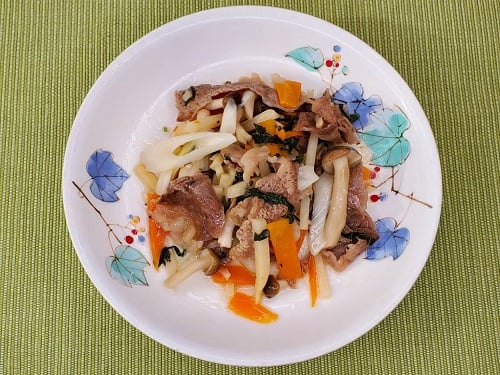 牛肉と大葉の塩炒め