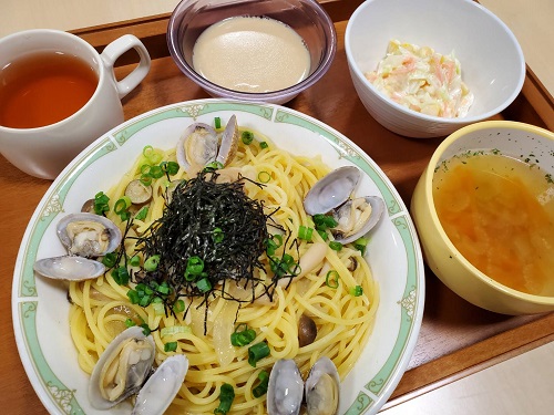 9月19日（火）あさりときのこのパスタ