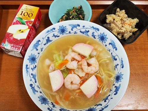 11月6日（月）昼食
