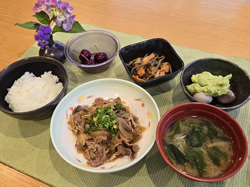 A：牛皿
