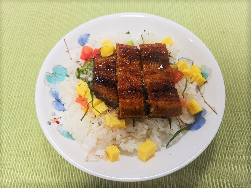 ■鰻と夏野菜のちらし寿司
