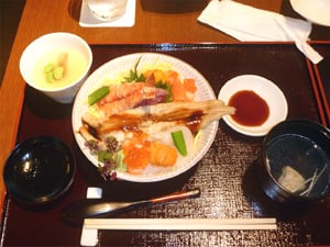昼食