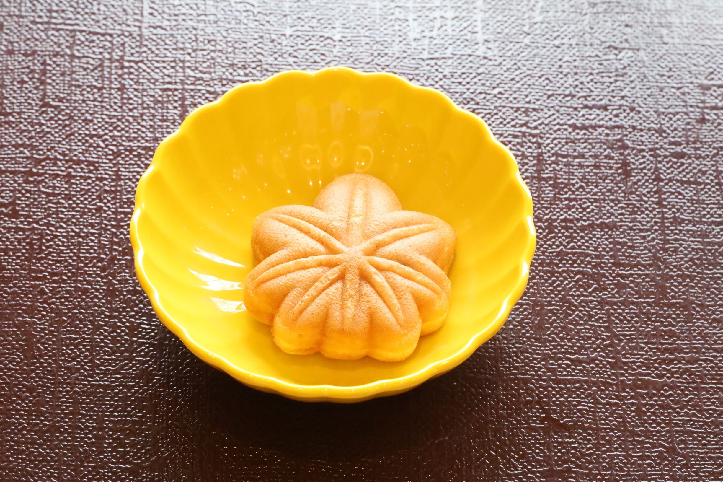 小鉢　もみじ饅頭