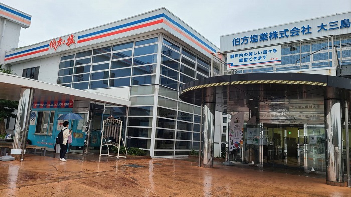 工場見学で歩いた後は…