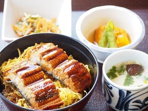 うな丼／茶碗蒸し（夕食）