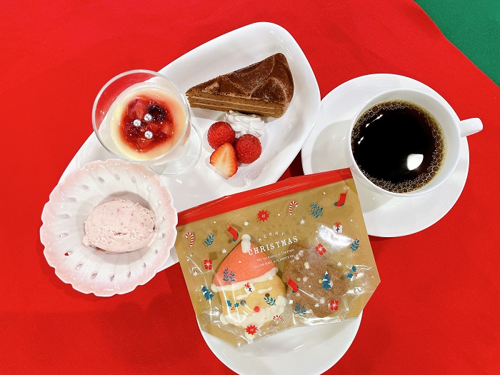 コーヒー＆紅茶とケーキセット（アイス付き）