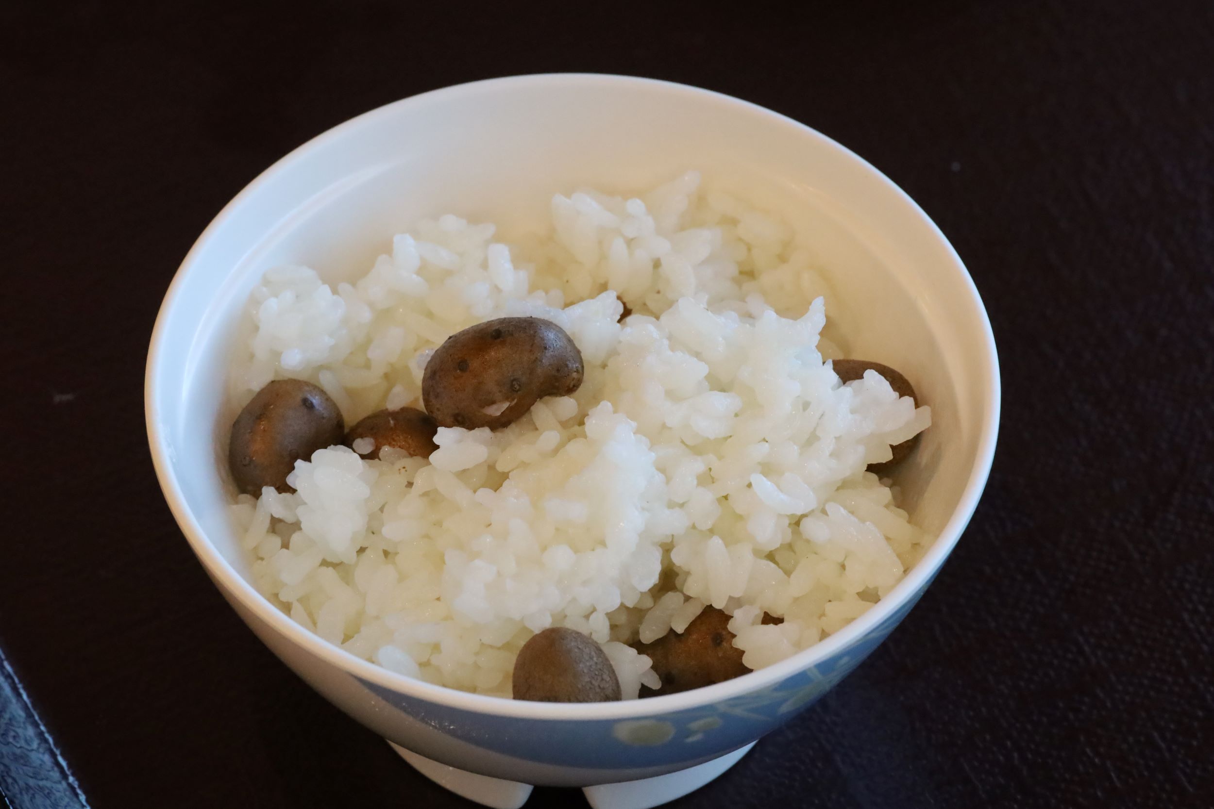 むかごご飯