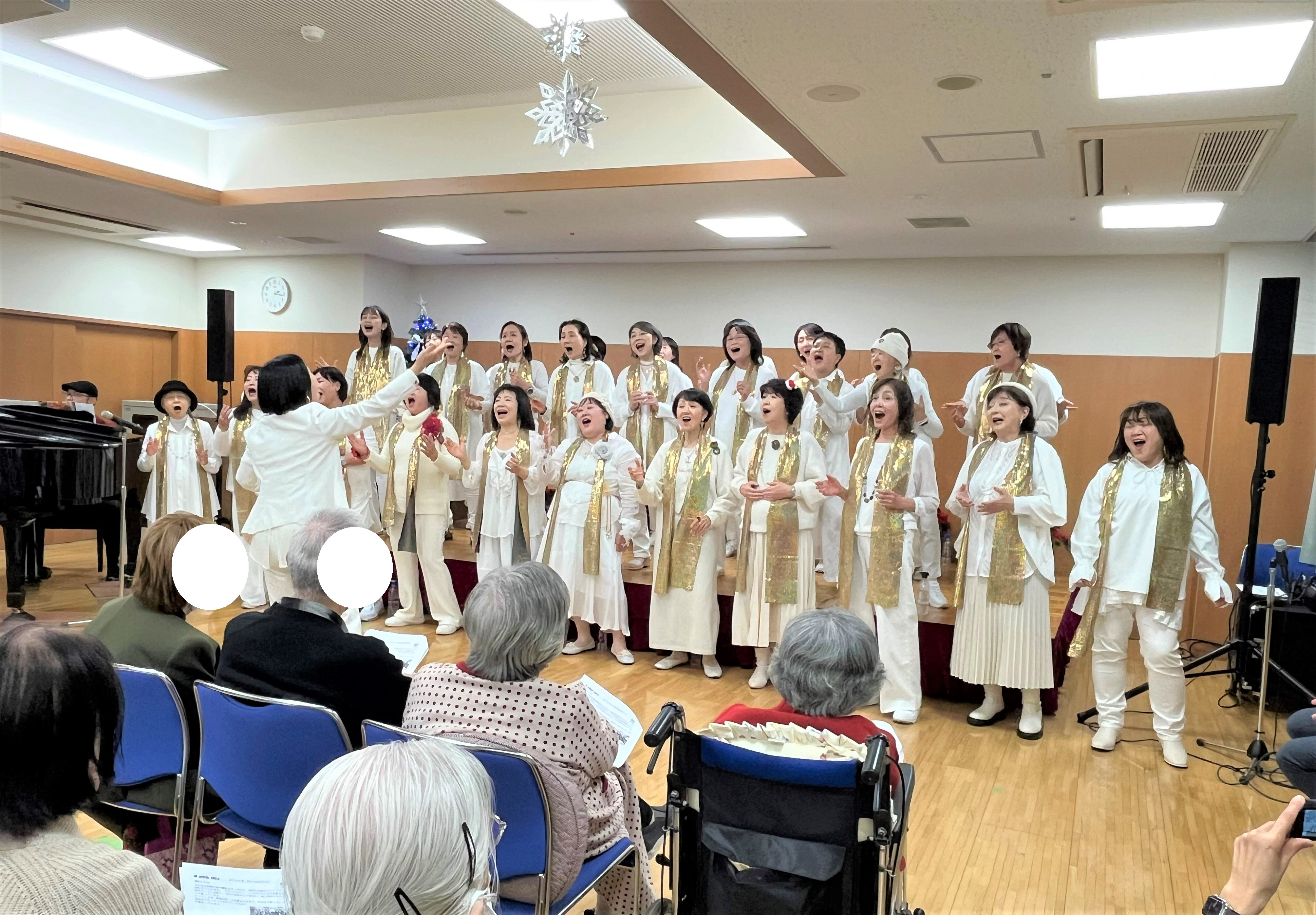 続いて「UH GOSPEL CHOIR（ユーエイチ ゴスペルクワイア）」のみなさんによるコンサート