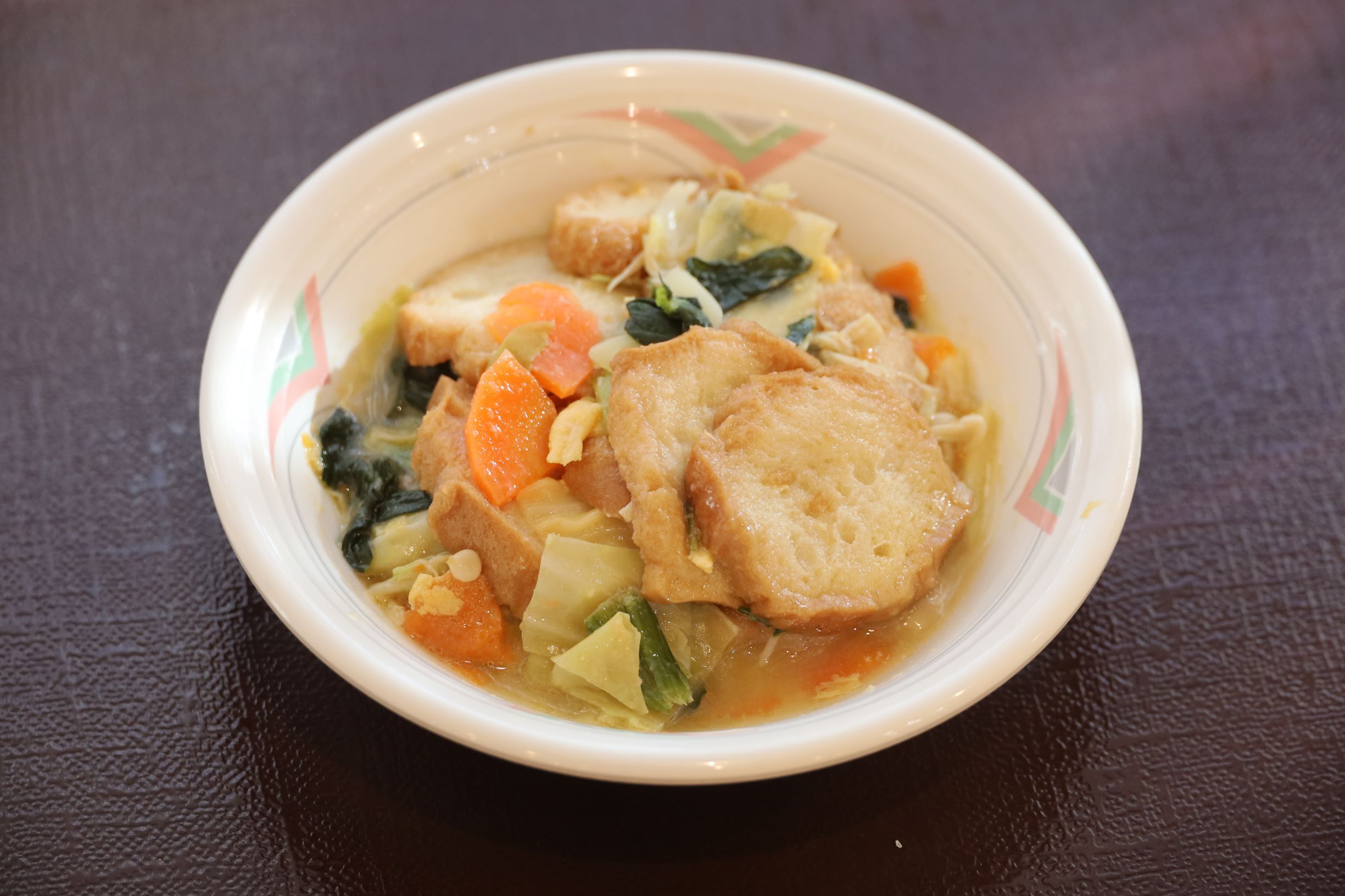 お麩のチャンプルー
１月９日（木）  昼食　Ａ食
