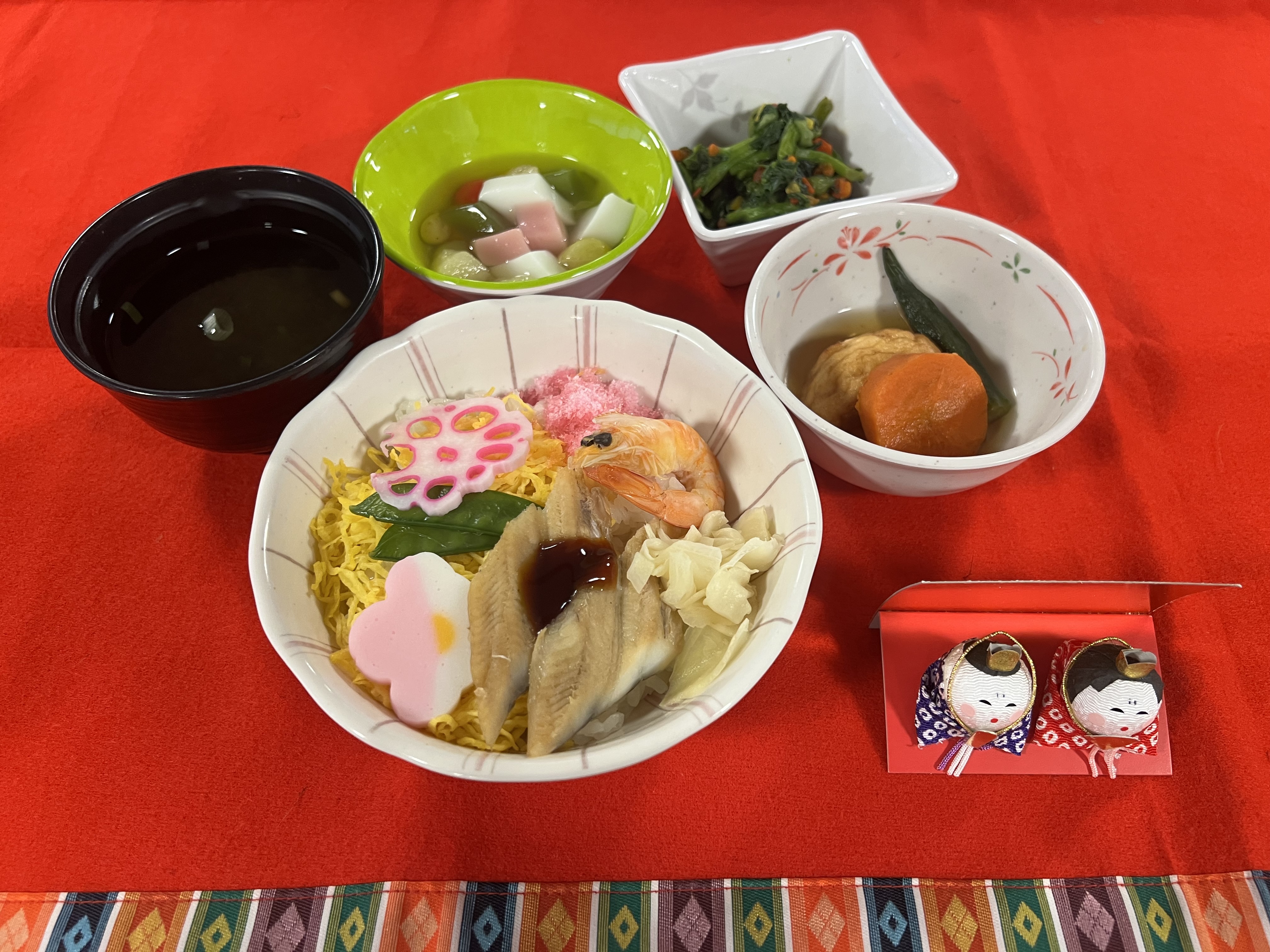 A食：お雛様ちらし寿司