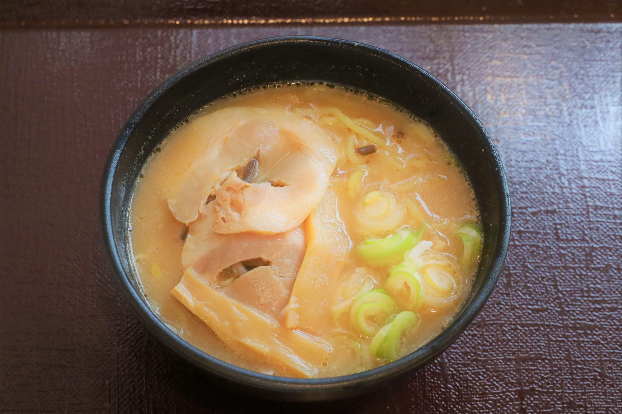 徳島ラーメン
２月１日（土）昼食　Ａ食

