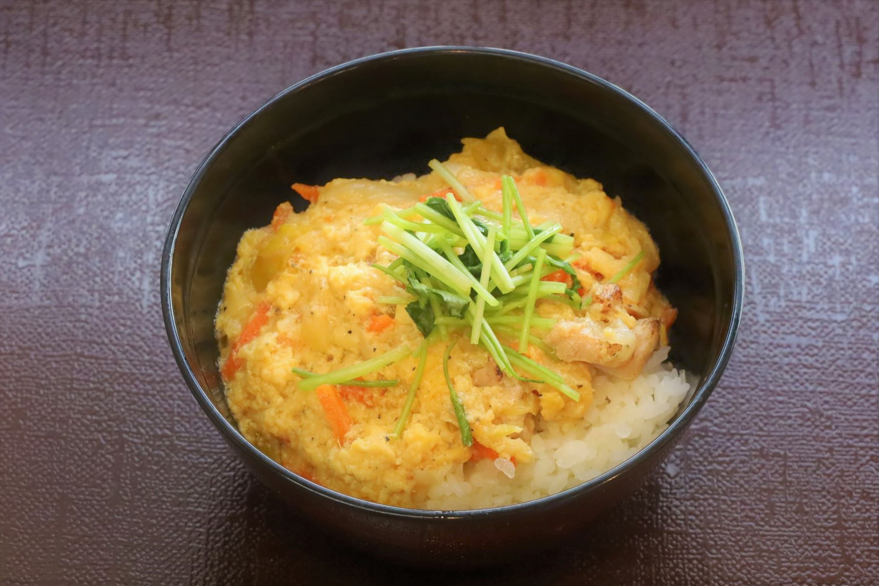 ２月２０日（木）昼食　Ａ食
ねぎ塩親子丼
