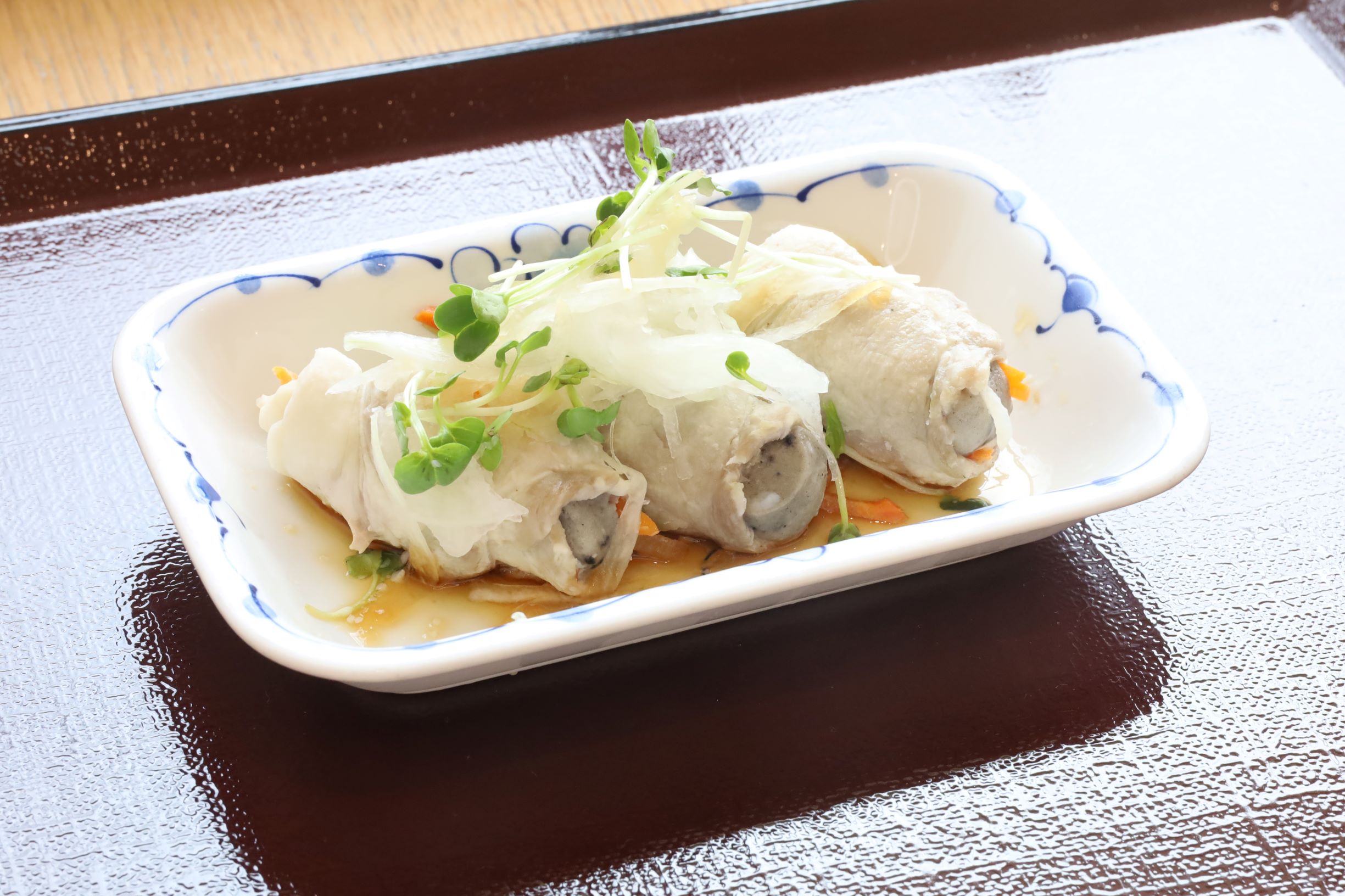 7月 3日（木）夕食Ａ食
ごま麩の冷しゃぶ巻き