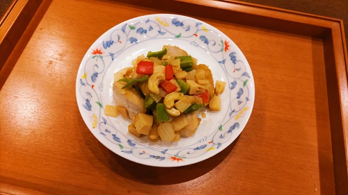 ■鶏肉のカシュ―ナッツ炒め