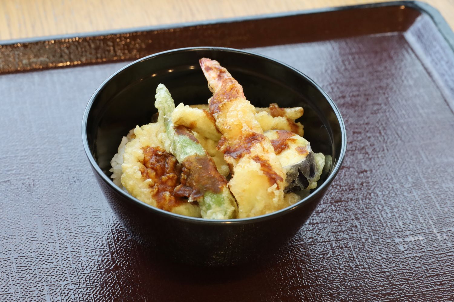 8月15日(金)　夕食
諏訪湖花火大会
A食　みそ天丼