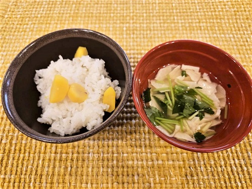 栗ご飯
湯葉のお吸い物