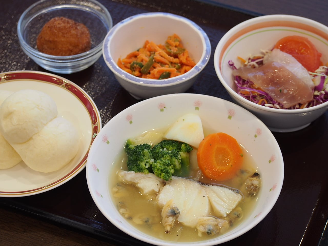 鱈と野菜のサフラン煮