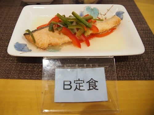 焼き鮭の南蛮漬け風